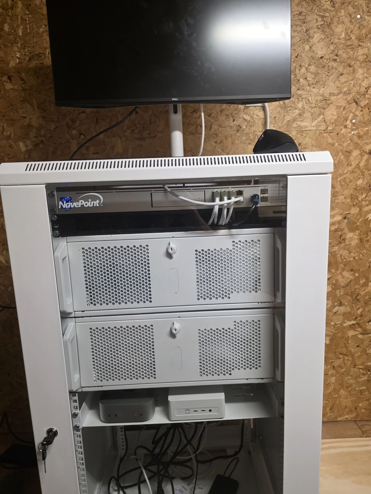 Homelab setup with server rack